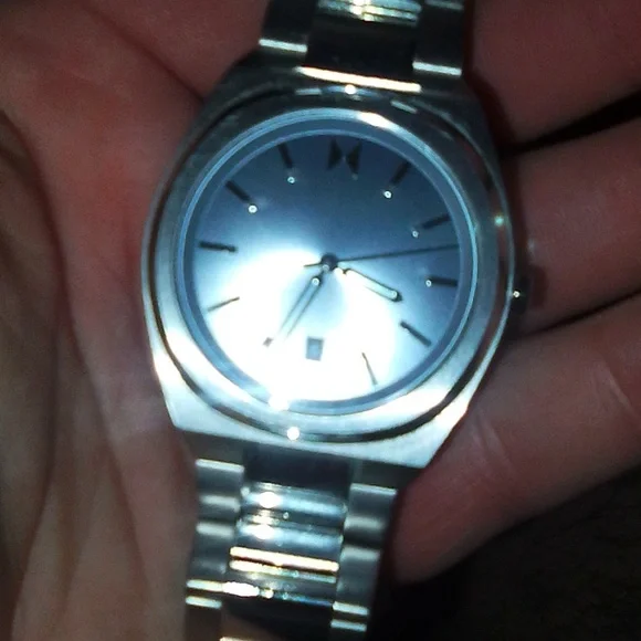 MVMT Odyssey II watch Excellent Condition - Picture 5 of 6